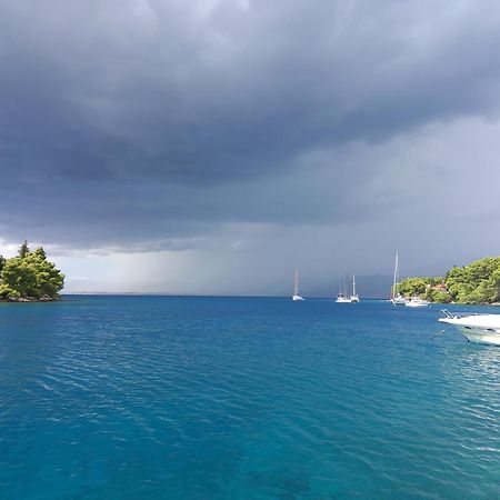 Kuca Za Odmor Skalina - Sea View Villa Splitska Kültér fotó