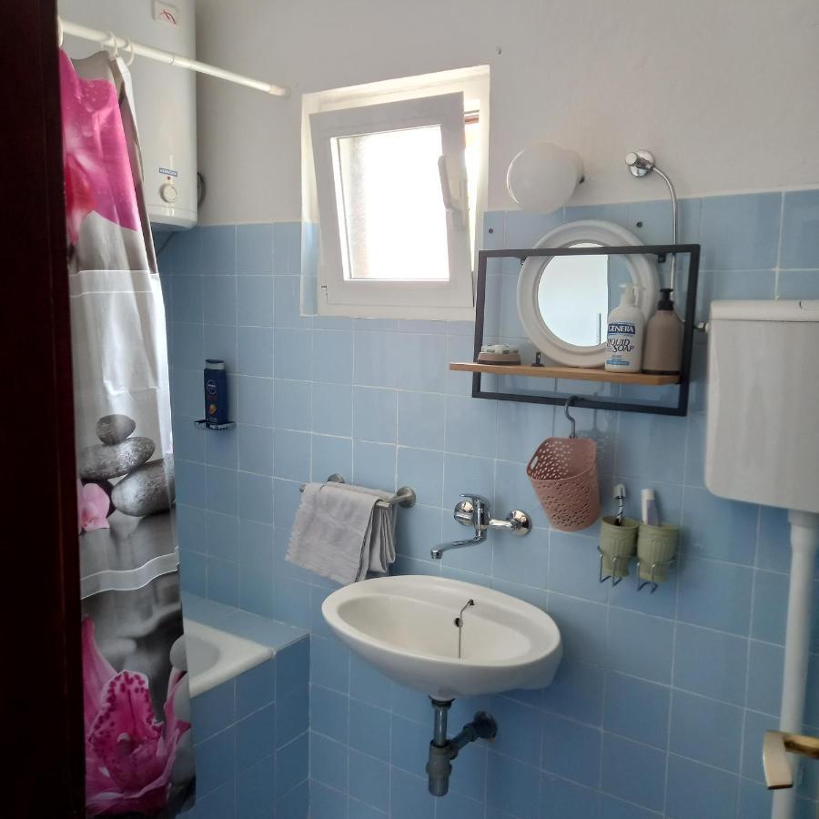 Kuca Za Odmor Skalina - Sea View Villa Splitska Kültér fotó