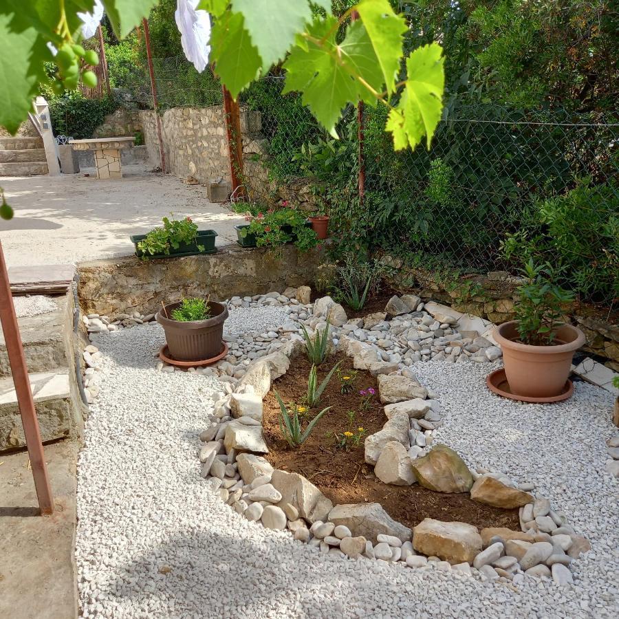 Kuca Za Odmor Skalina - Sea View Villa Splitska Kültér fotó