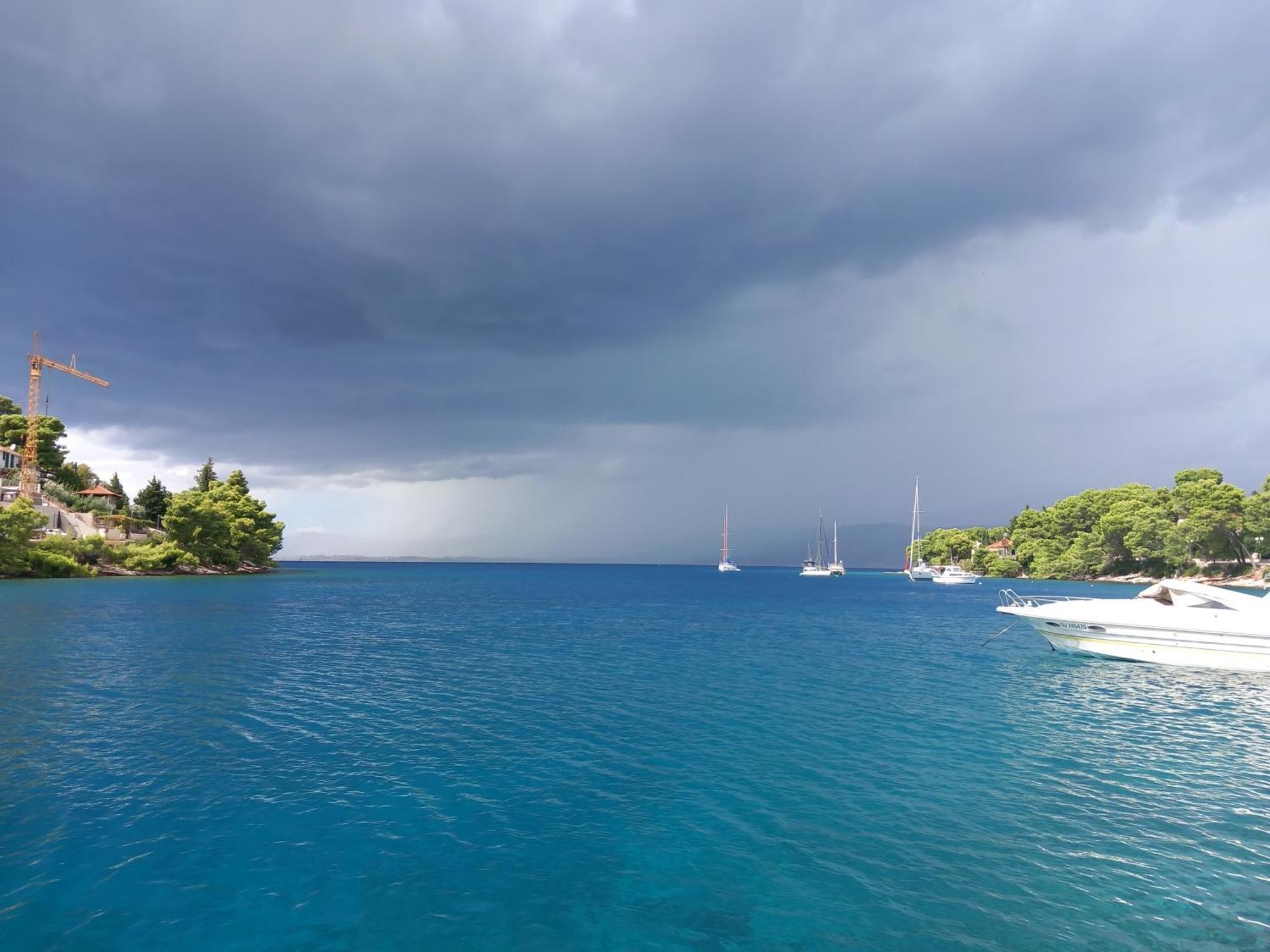 Kuca Za Odmor Skalina - Sea View Villa Splitska Kültér fotó